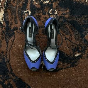 4in White House Black Market Heels